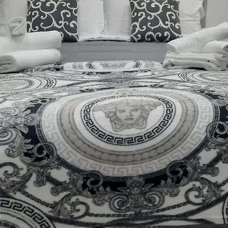 Casa Napul'è Naples