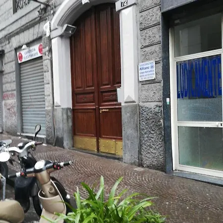 Casa Napul'e Πανσιόν 3*