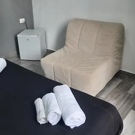 Πανσιόν Casa Napul'e 3*